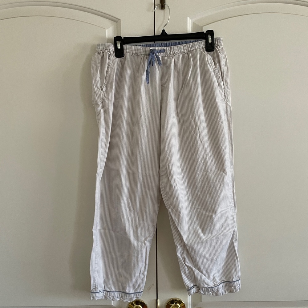 Women’s Striped White Pajama Set - Picture 5 of 7